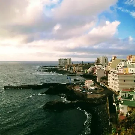 Beautiful Oceanfront With Private Parking Punta Del Hidalgo