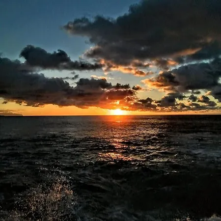 Appartamento Beautiful Oceanfront With Private Parking *