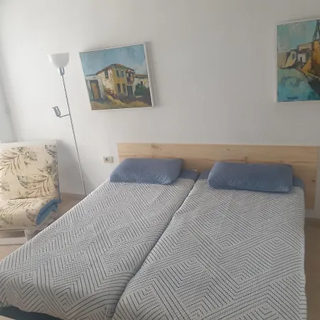 Apartmán Beautiful Oceanfront With Private Parking