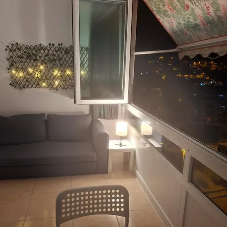 Beautiful Oceanfront With Private Parking Appartamento *