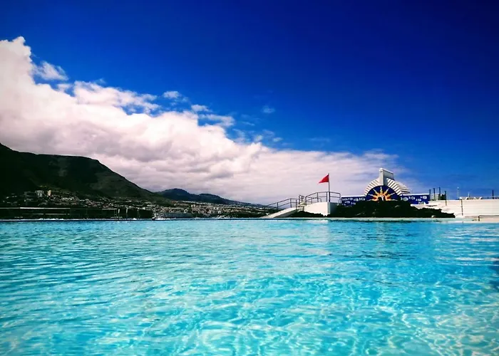 Beautiful Oceanfront With Private Parking * 蓬达德尔伊达尔戈