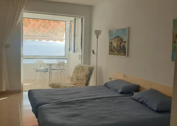 Beautiful Oceanfront With Private Parking * 蓬达德尔伊达尔戈