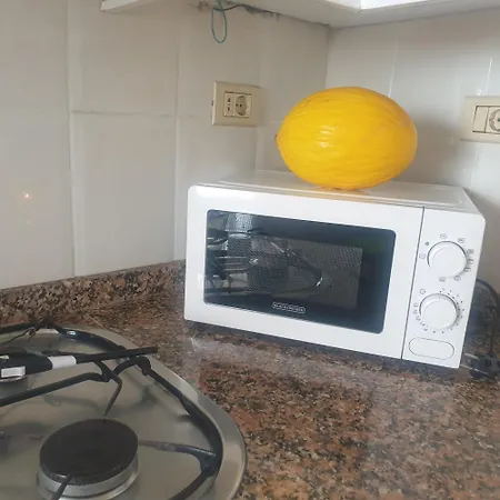 Beautiful Oceanfront With Private Parking *