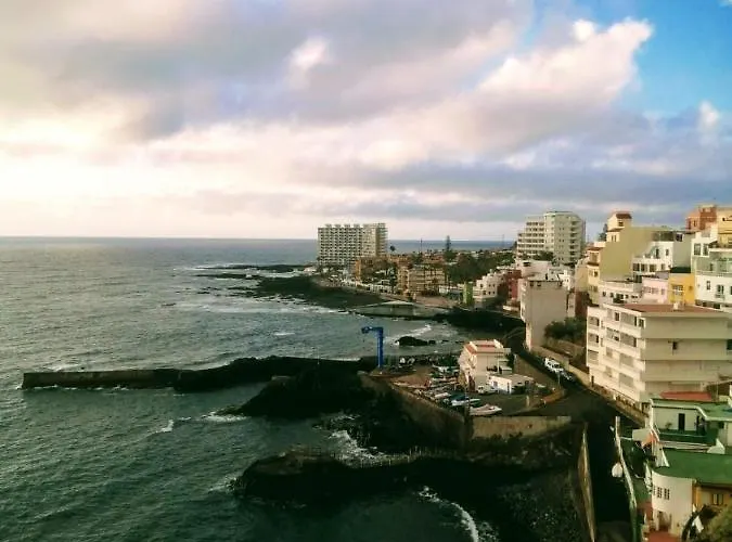 Beautiful Oceanfront With Private Parking Punta del Hidalgo